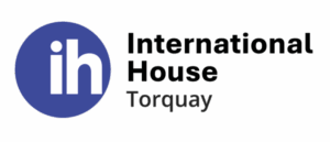 Torquay International School Logo